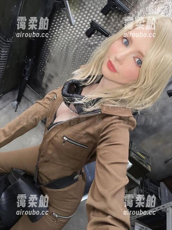 兔女郎也有奇妙的一面：Peach milky的最新Viper装合集，每一套都想拥有。